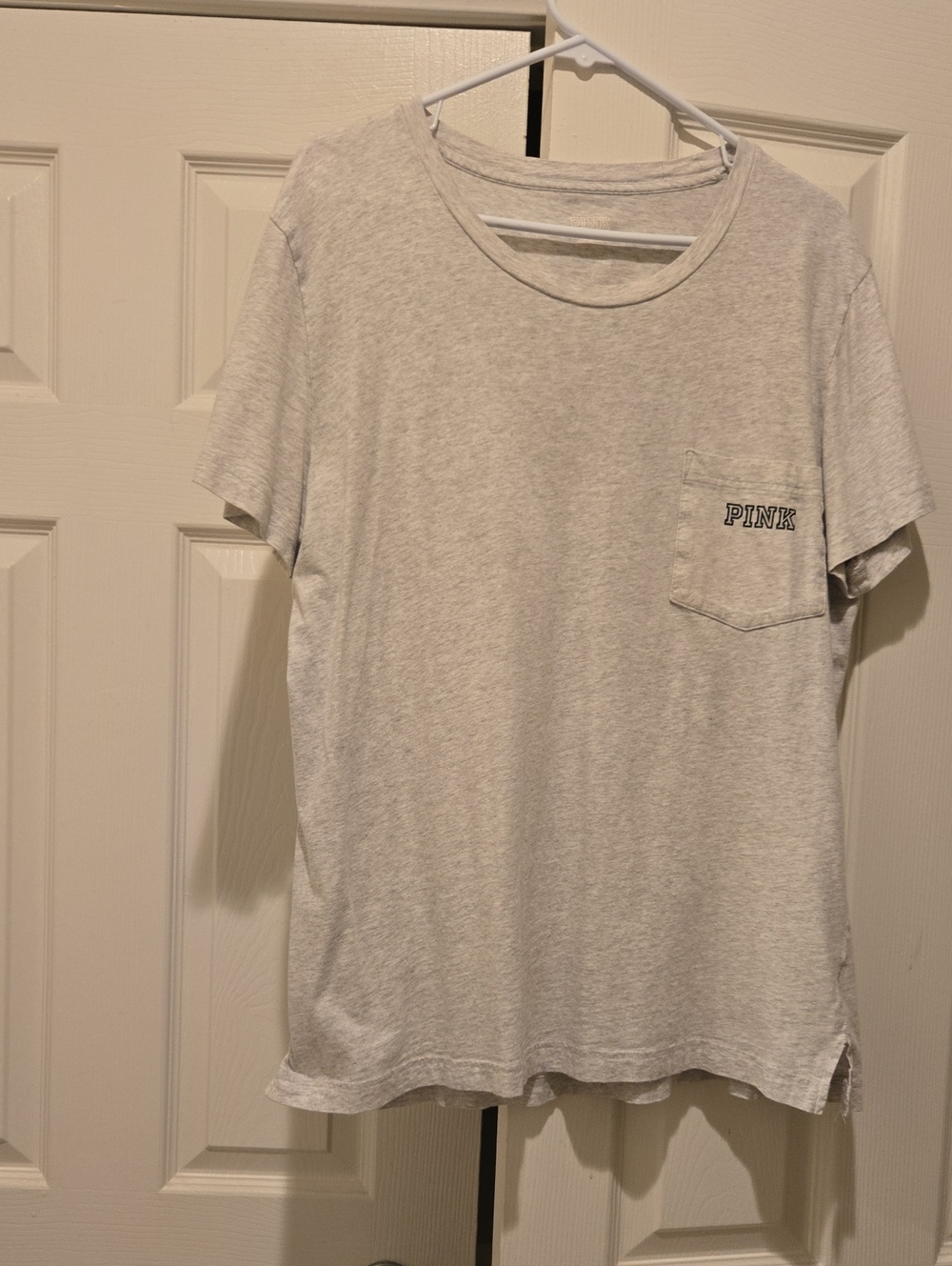 PINK Victoria's Secret Light Gray Short Sleeve Pocket Campus T Shirt Size L